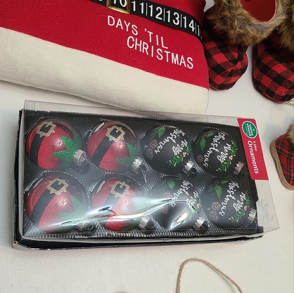 Buffalo Plaid Christmas Decorations - Picture 3 of 11